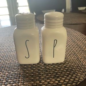 Salt & Pepper Shakers